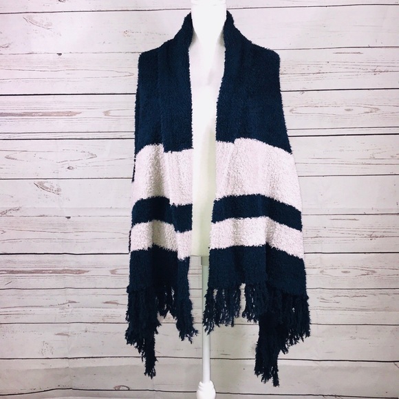 Barefoot Dreams Sweaters - Barefoot Dreams COZYCHIC MALIBU WRAP